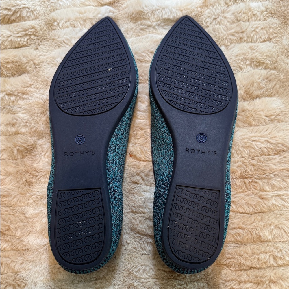 Rothy's -The Point-Teal and Black Snakeskin print-8.5 - Picture 7 of 7